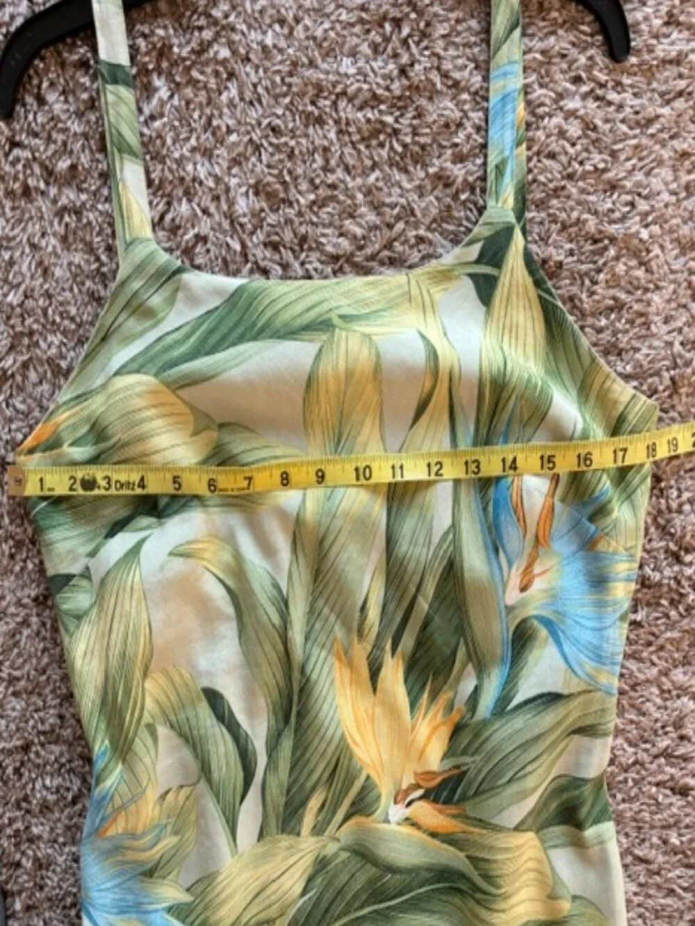 Tommy Bahama silk/linen size 14 dress, great condition